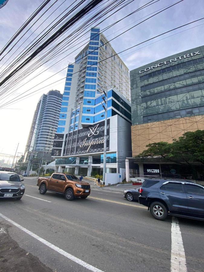 Aparthotel Inspiria Davao City Esterno foto